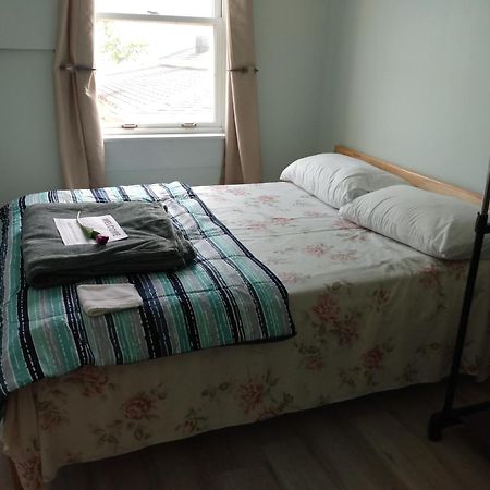 Healing Touch Holistic Living Space 阿默斯特 外观 照片