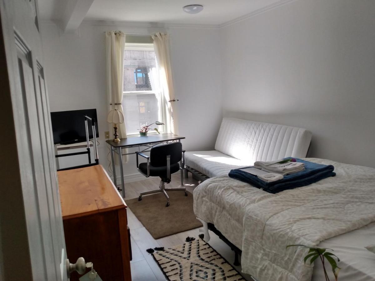 Healing Touch Holistic Living Space 阿默斯特 外观 照片