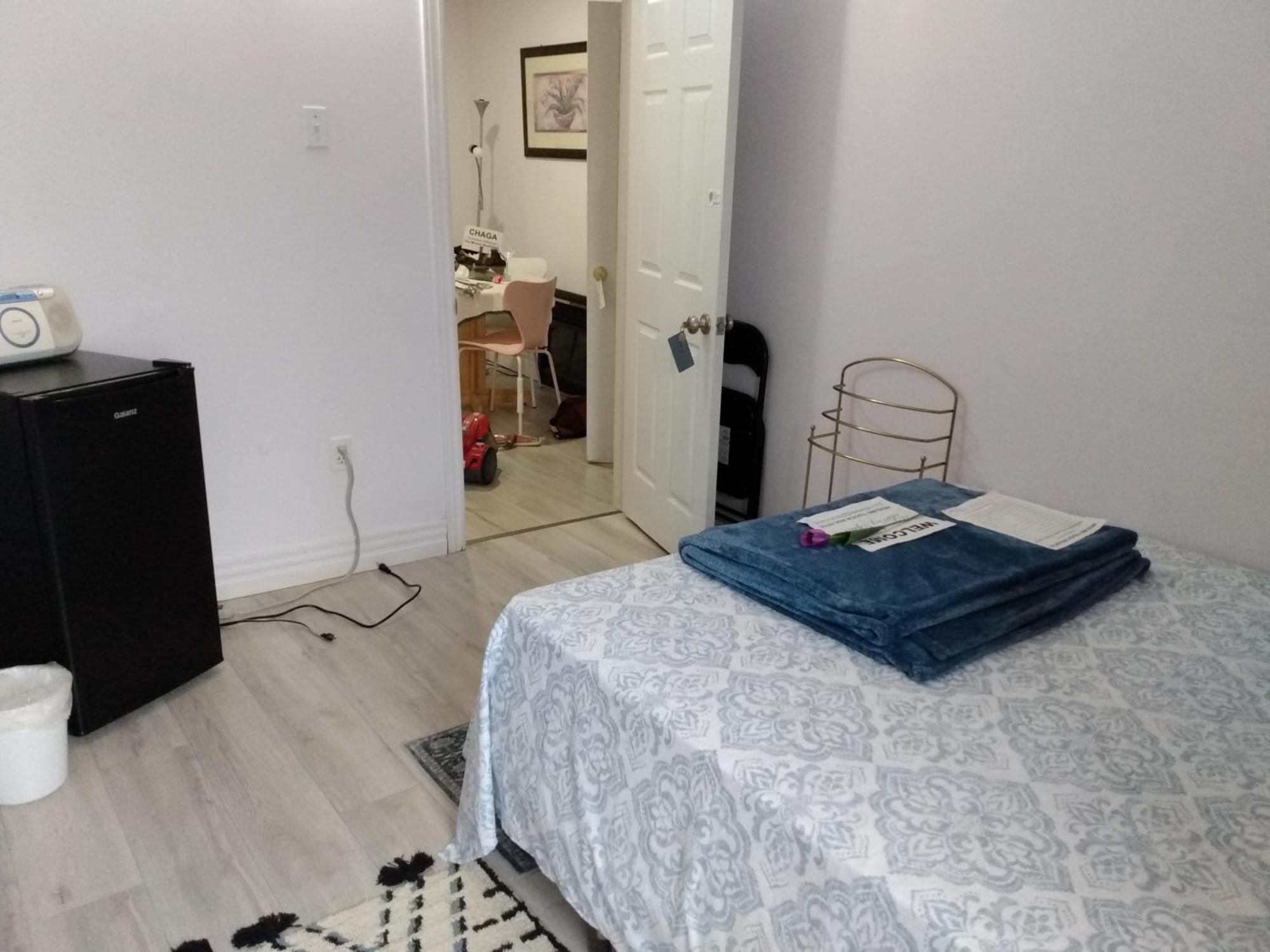 Healing Touch Holistic Living Space 阿默斯特 外观 照片